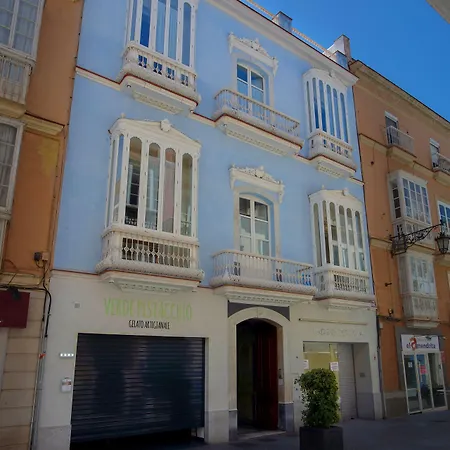 Casa Palacio De Apartman Cádiz