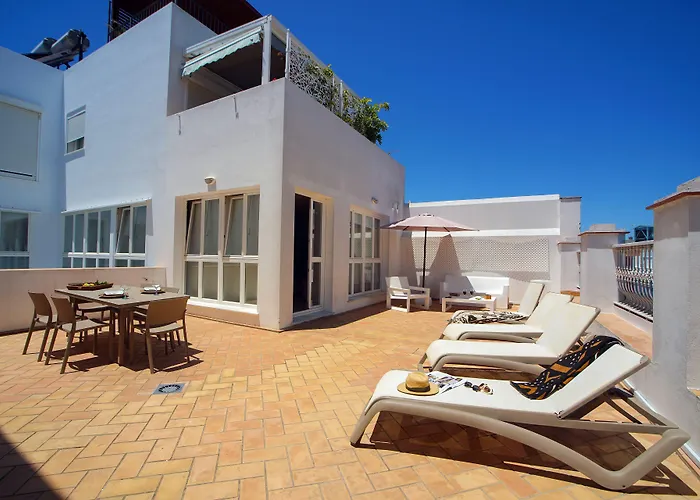 Casa Palacio De * كاديز